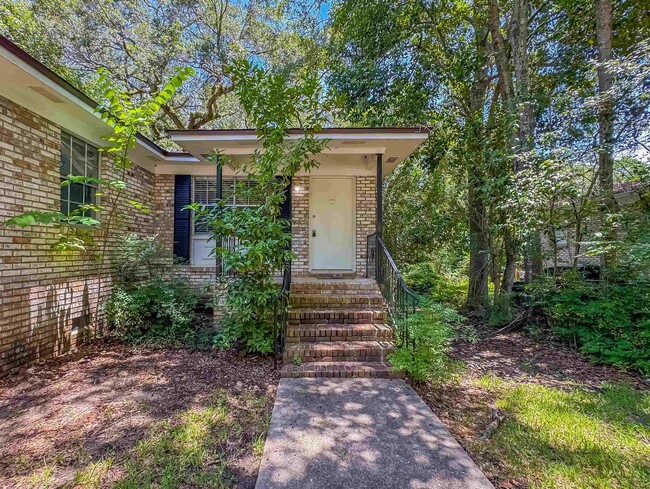 Building Photo - 1726 Hartsfield Rd