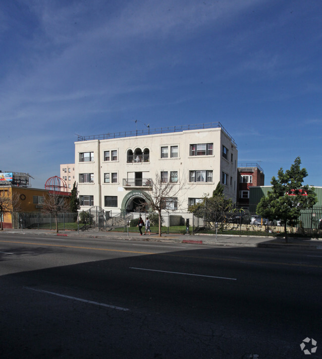 Building Photo - Navarro Apartments