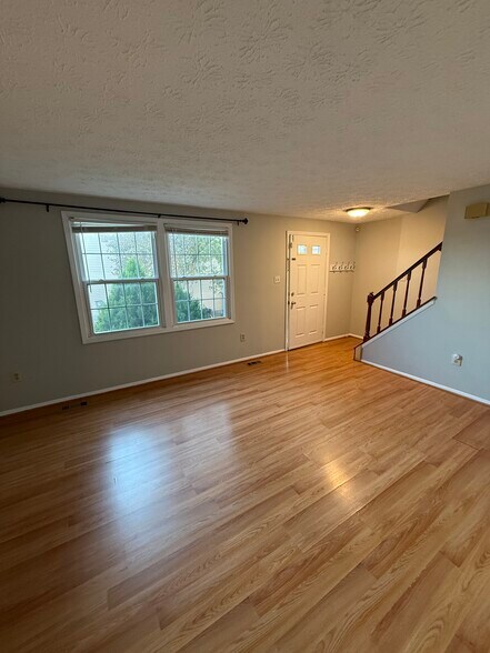 living-1 - 3415 Castle Way