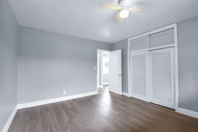 Building Photo - 4751 NE 21st Terrace