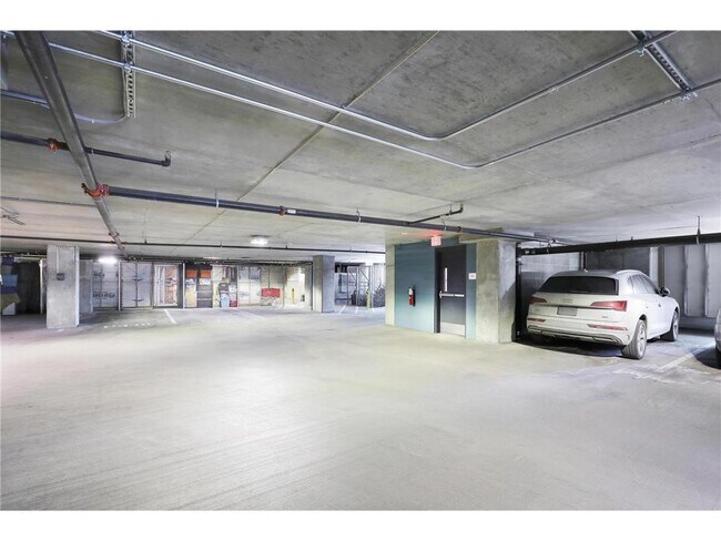 Building Photo - 740 Portland Ave