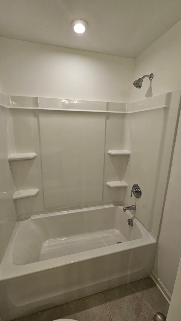 Building Photo - Spacious like new home in Hermitage FOR LEASE