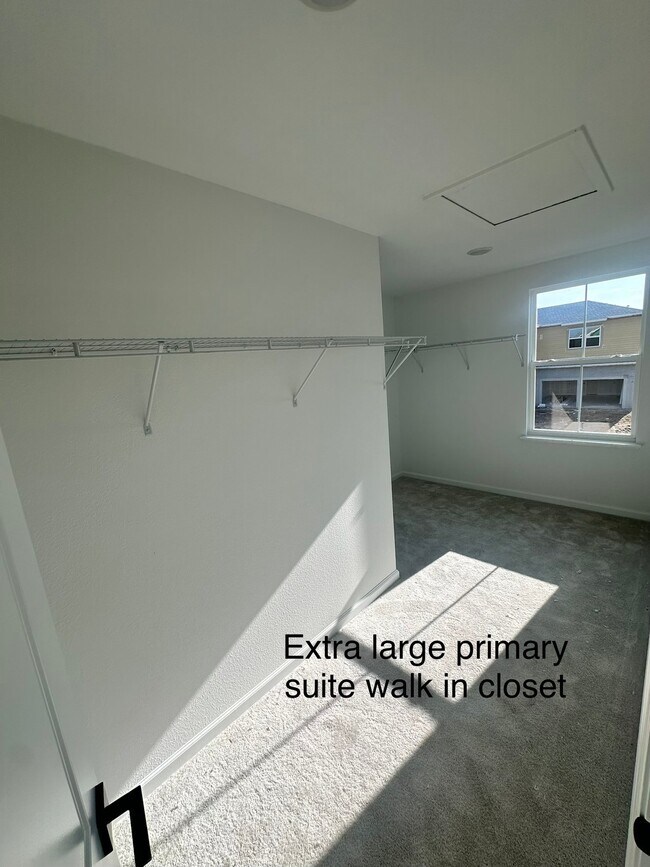 Building Photo - 12907 Westhaven Oak Dr