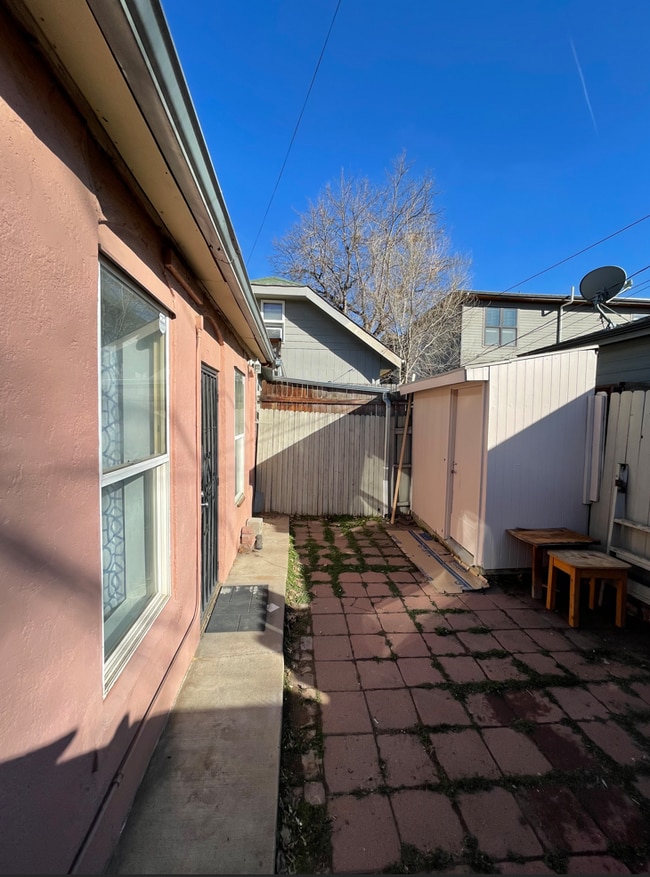 Building Photo - 124 E Evans Ave