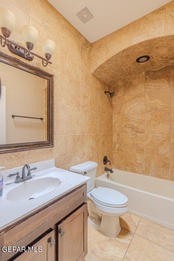 Building Photo - 3824 Loma Brisa Dr