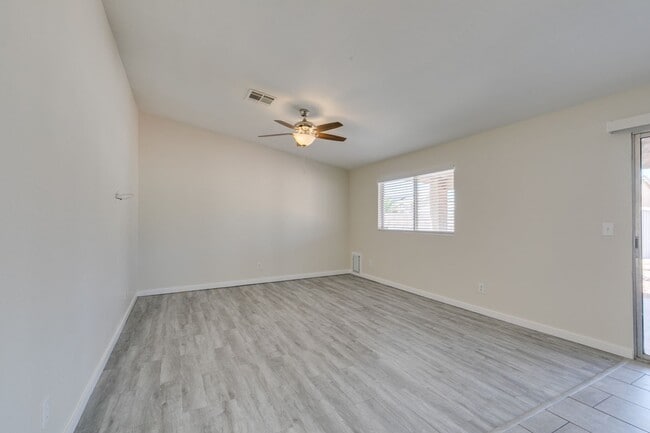 Building Photo - Charming 3-Bedroom Home in N Las Vegas