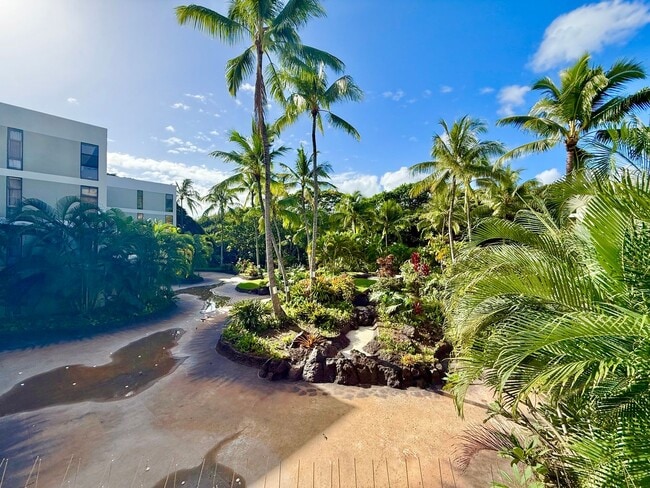 Building Photo - Kailua 3BR/2BA Condo – Resort-Style Living