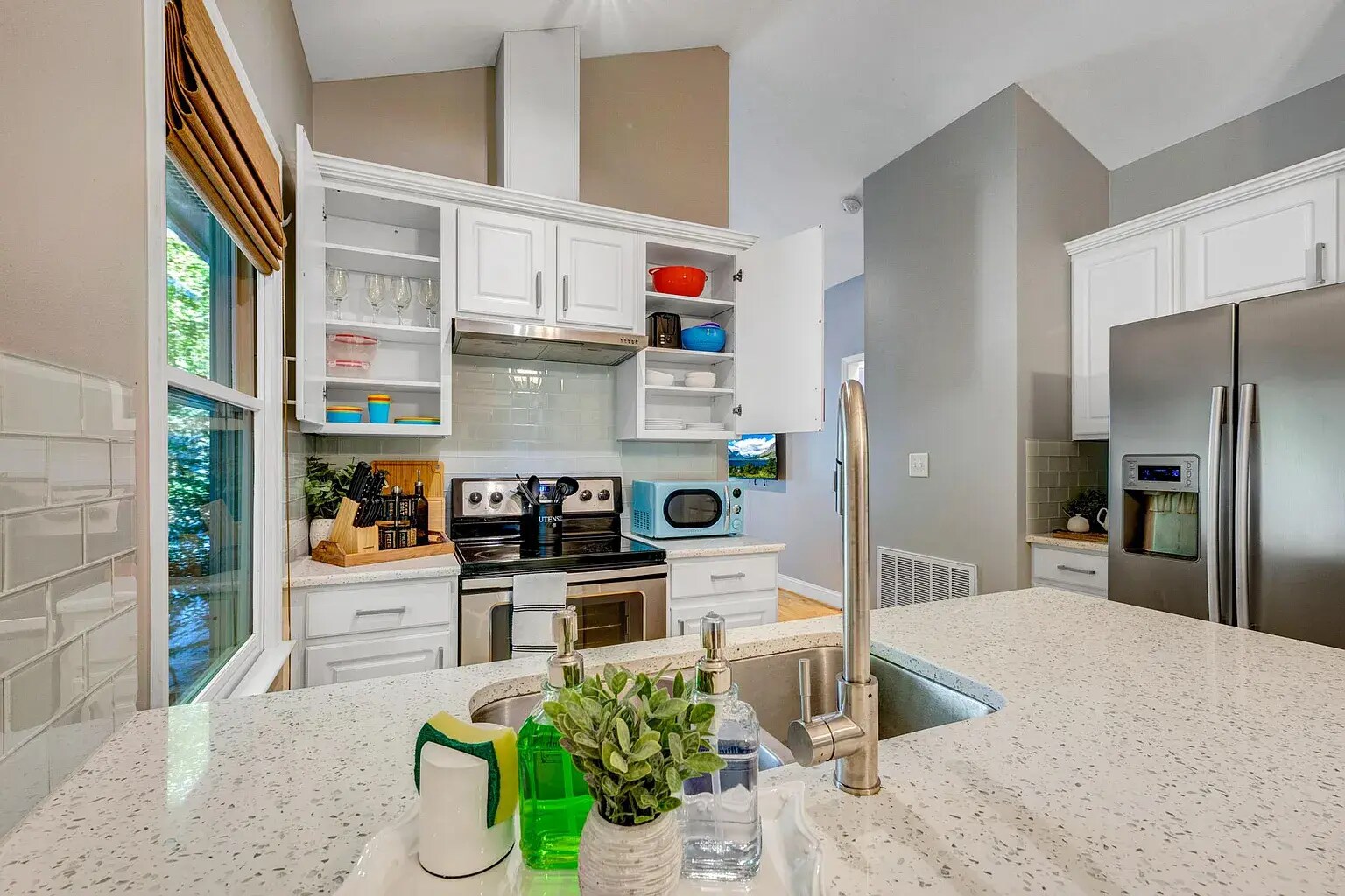 Building Photo - 104B Hillcrest Ave