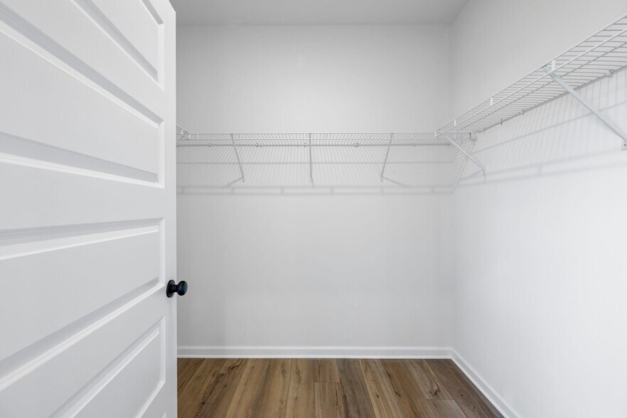 Building Photo - 1408 Centerstone Ln