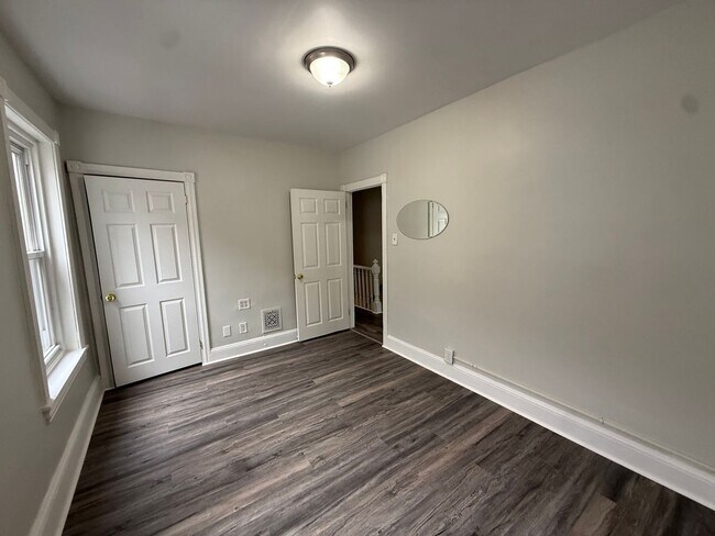 Building Photo - 5357 Belfield Ave