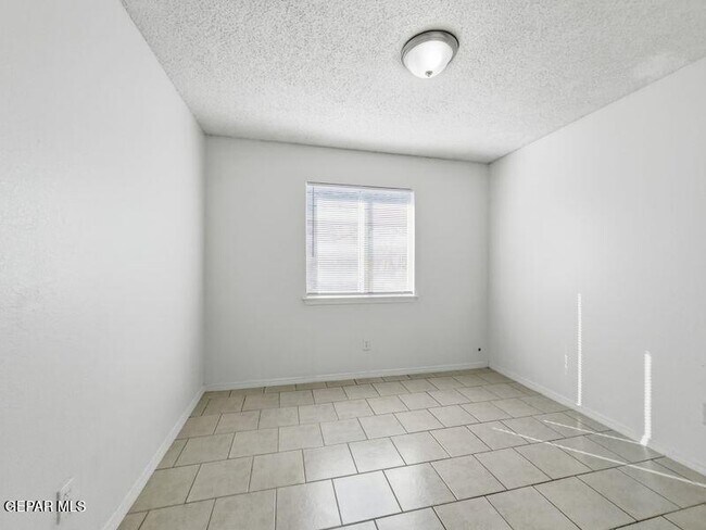 Building Photo - 11621 Gypsum Hills Cir