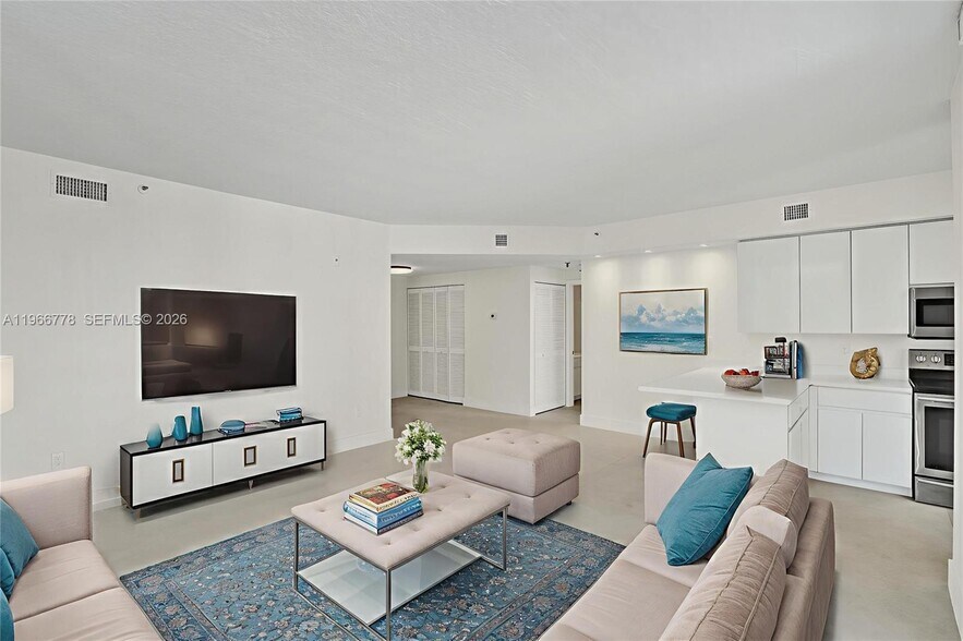 Building Photo - 1834 Brickell Ave