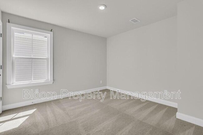 Building Photo - 120 Wappoo Trce Ln