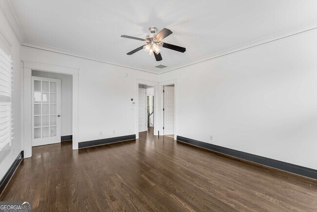 Building Photo - 546 Candler Park Dr NE