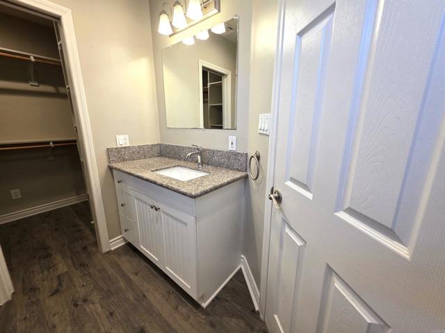 Building Photo - 2404 Morningside St