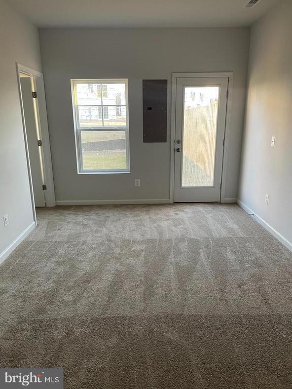 Building Photo - 306 Starry Way Dr