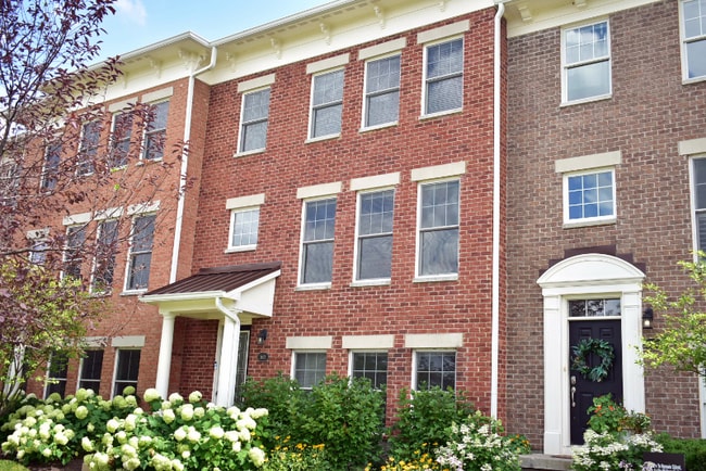Building Photo - 2623 Manigault St