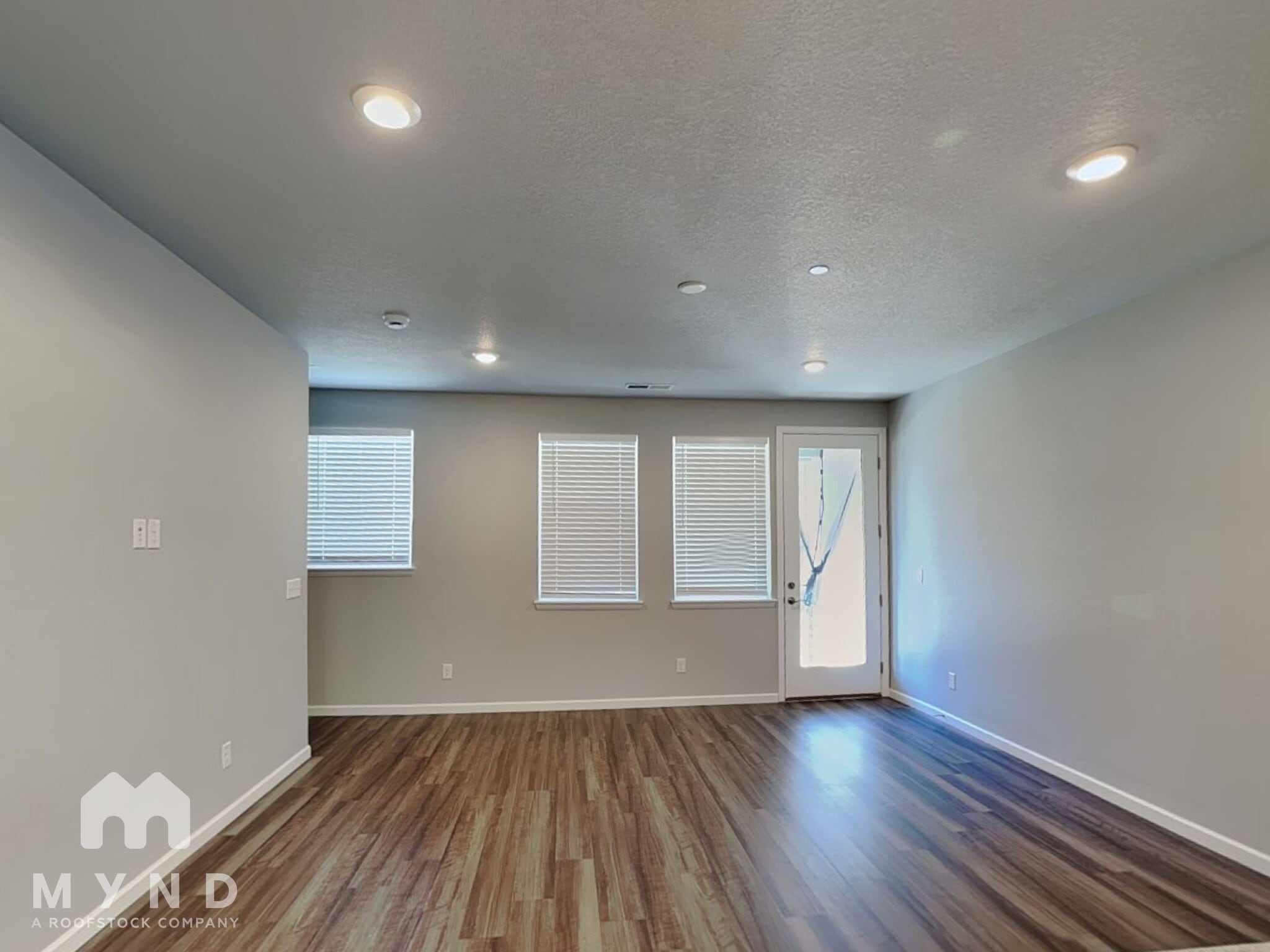 Building Photo - 7025 Cumbria Ct