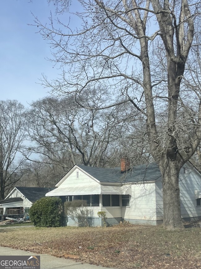 Building Photo - 2294 Bouldercrest Rd