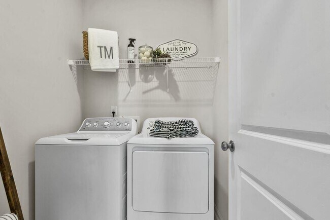 Building Photo - 36 Peeples Dr