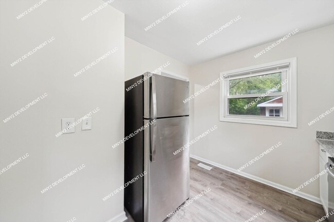 Building Photo - Charming 3-Bedroom Ranch for Rent in Redford