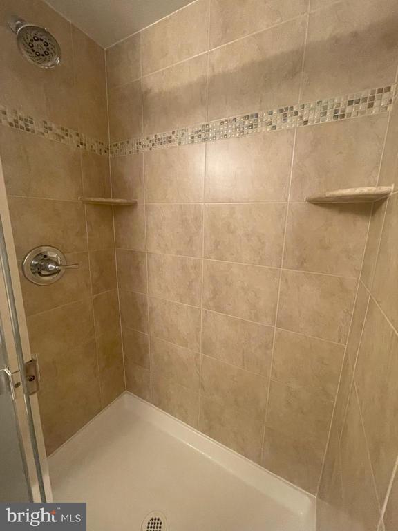 Building Photo - 4304 San Carlos Dr