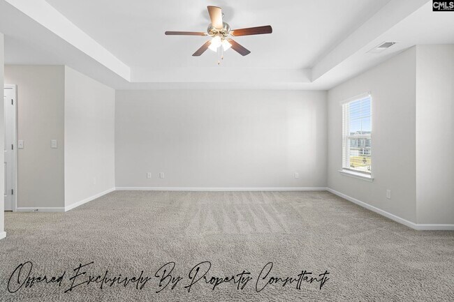 Building Photo - 13 Spinney Ct