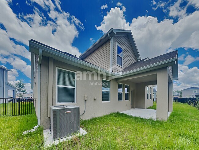 Building Photo - 2221 Saffron Walden Dr
