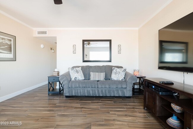 Building Photo - 9625 MOUNTAIN VIEW Rd