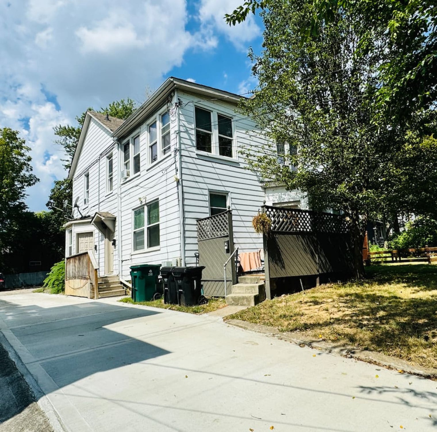 Building Photo - 5651 Ridge Ave