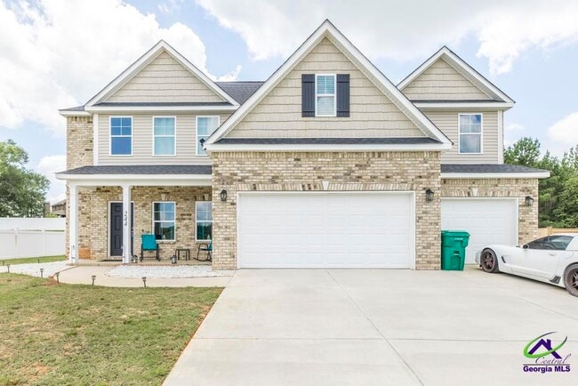 Building Photo - 244 Oakley Ct