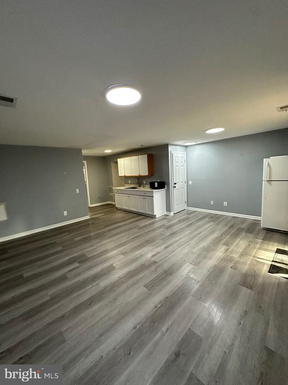 Building Photo - 367 Bridle Crest Square NE