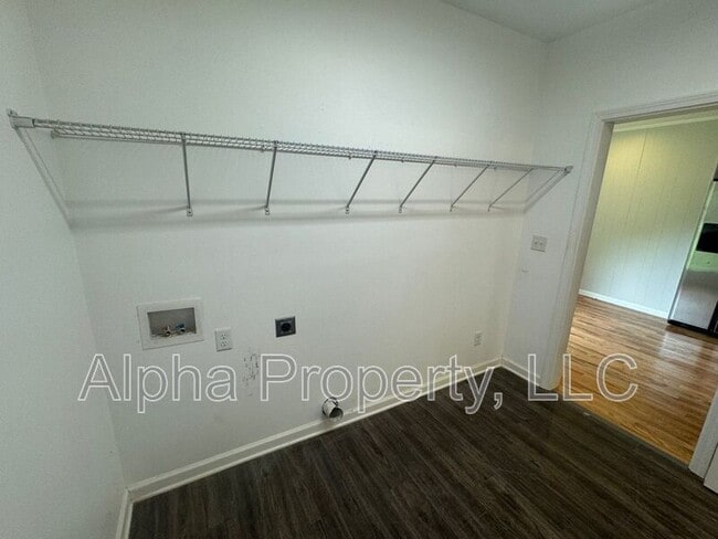 Building Photo - 117 Vanderbilt Cir