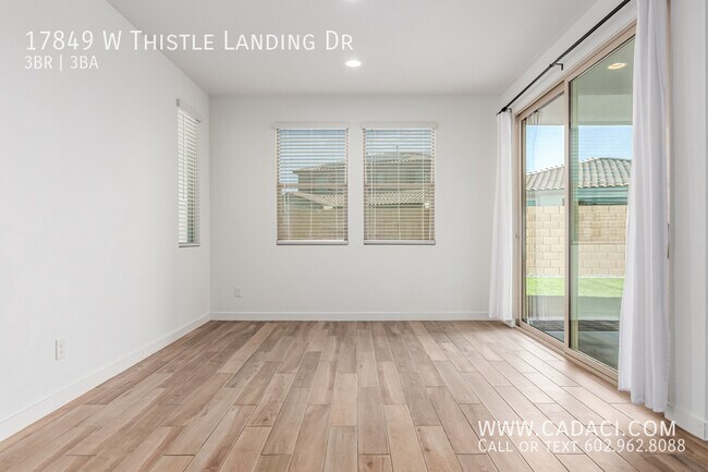Building Photo - 17849 W Thistle Landing Dr