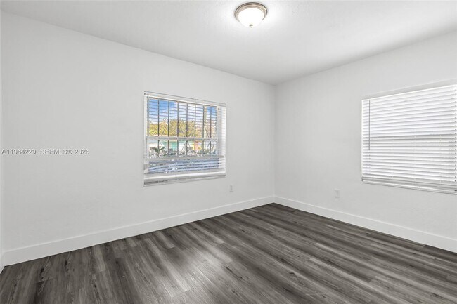 Building Photo - 1176 NW 48th St