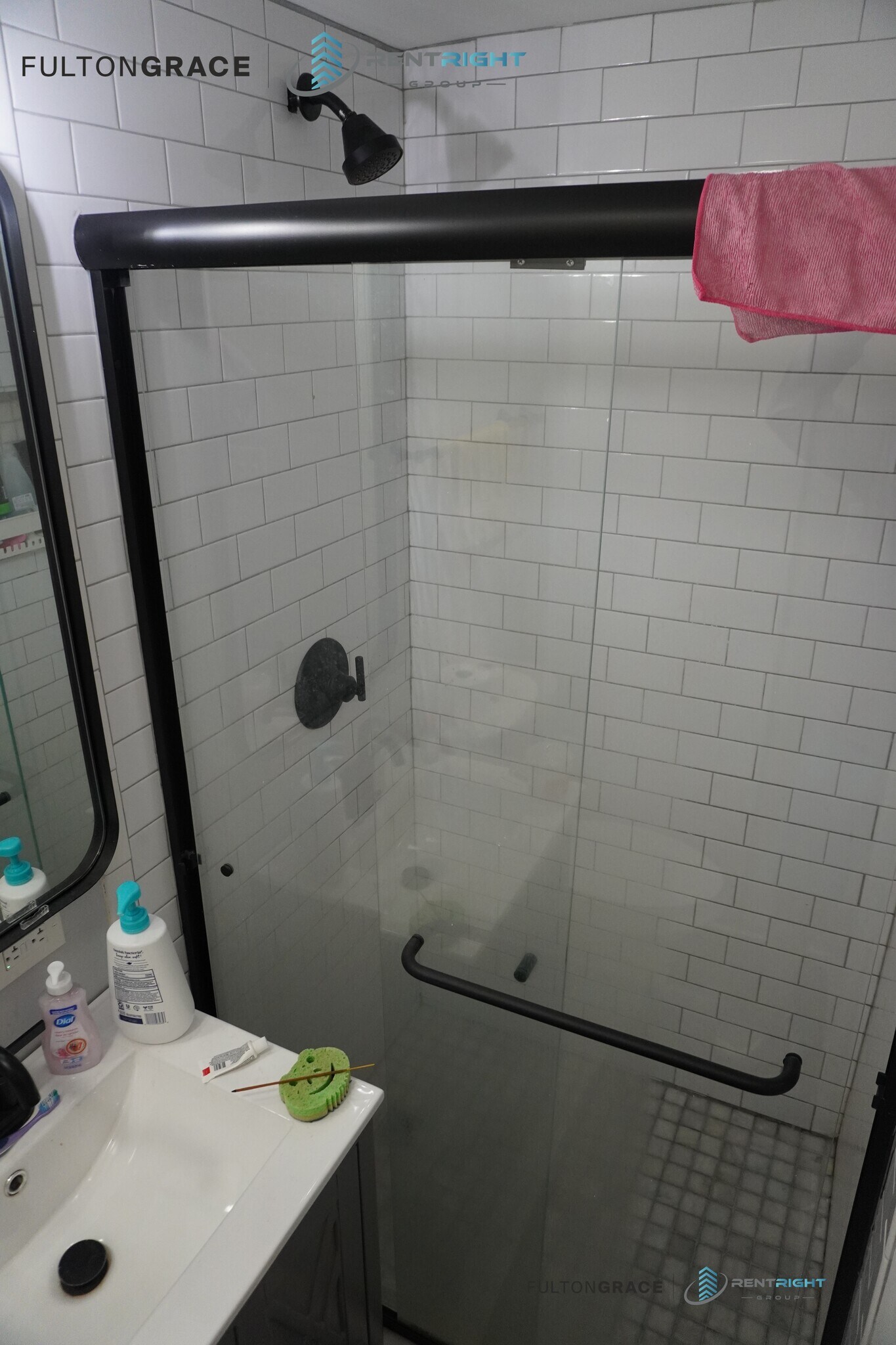 Building Photo - 1503 W 19th St