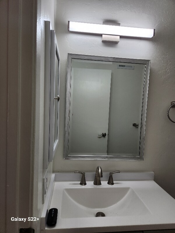 Building Photo - 10774 Cariuto Ct
