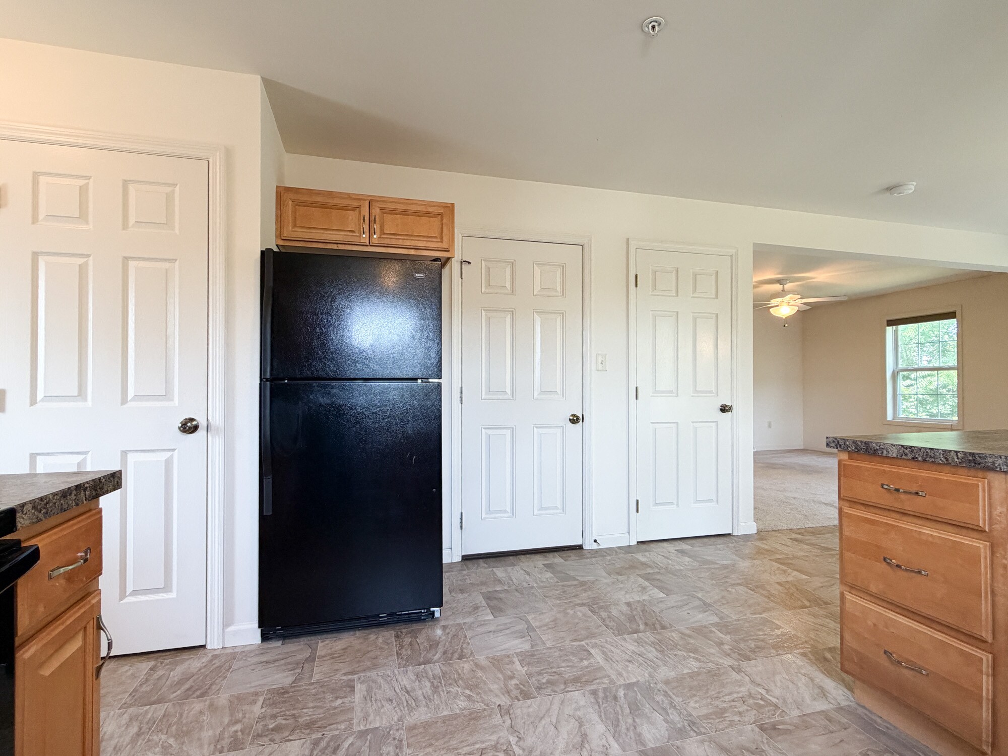 Building Photo - 271 Wildflower Dr