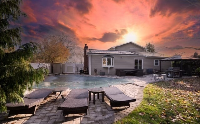 Building Photo - 4 Galaxie Ln