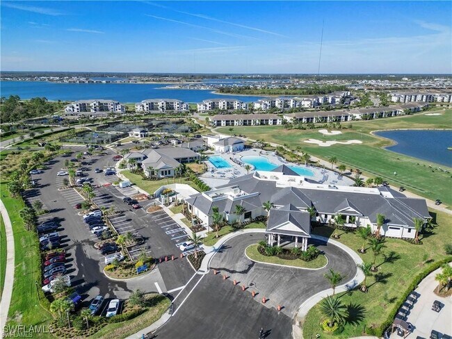 Building Photo - 43010 Greenway Blvd