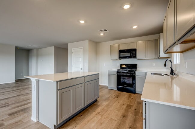 Building Photo - 4 Bedroom NEW Construction!!! Large Lot