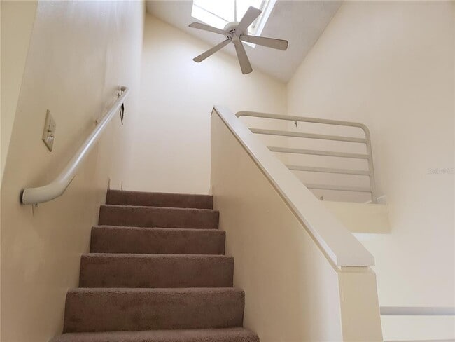 Building Photo - 2961 W Knights Ave