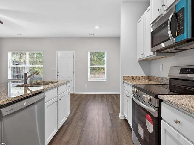 Building Photo - 101 Brexley Dr