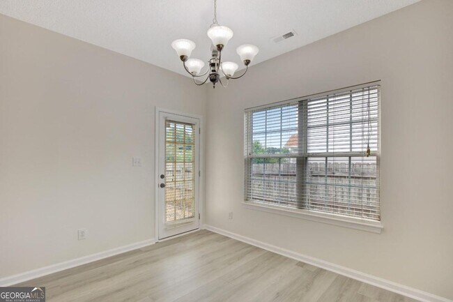 Building Photo - 333 Prescott Ct