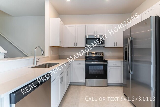 Building Photo - 10952 65th Ter E