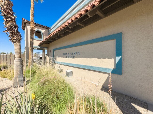 Building Photo - 3Bed/3Bath Home in 55+ Age Restricted Community in Sun City! Move-In Ready on 06/04/2026! -- FULL...