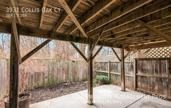 Building Photo - 3931 Collis Oak Ct