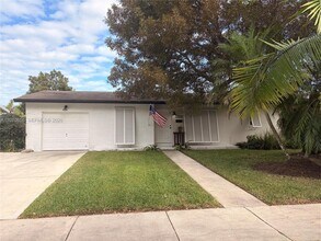 Building Photo - 18225 SW 94th Ave