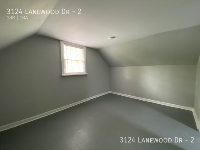 Building Photo - One Bedroom w/ Private Entrance! Washer/Dr...