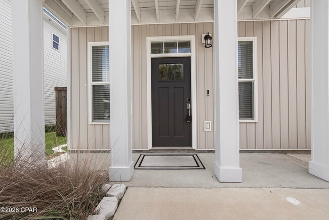 Building Photo - 309 Raven Ln